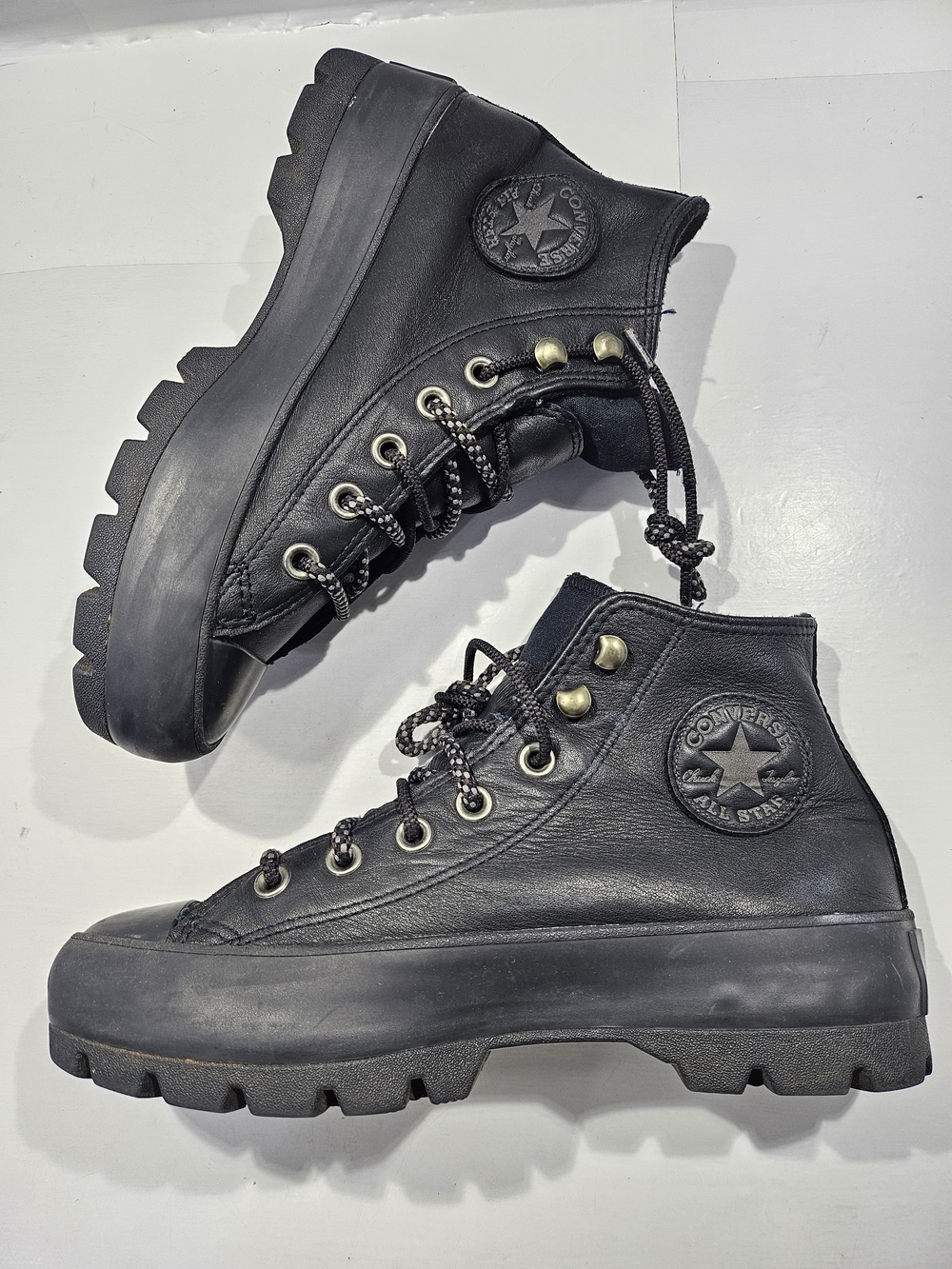 CONVERSE CHUCK TAYLOR ALL STAR LUGGED WINTER HIGH GTX WOMEN SHOE SIZE 6.5 BLACK
